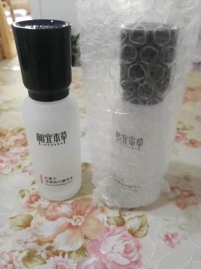相宜本草爽肤水