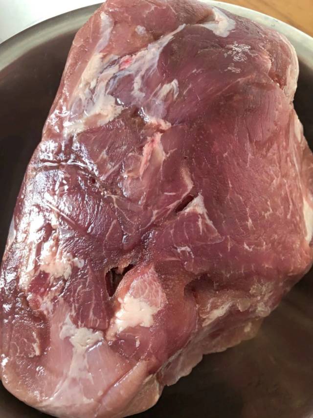 猪腿肉