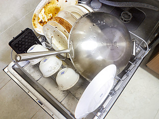 15套大容量可独立可嵌入的自动开门洗碗机