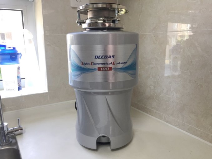 贝克巴斯垃圾处理器
