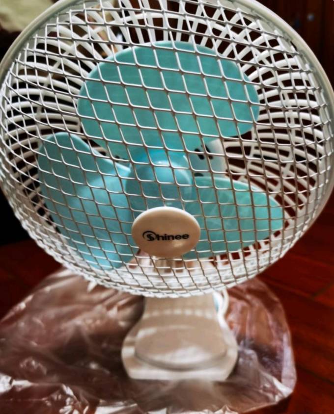 赛亿落地扇