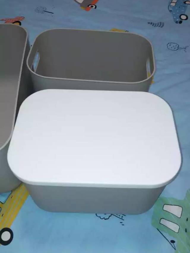 收纳箱
