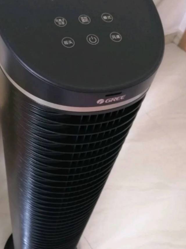 一款节省空间的家用水冷塔扇