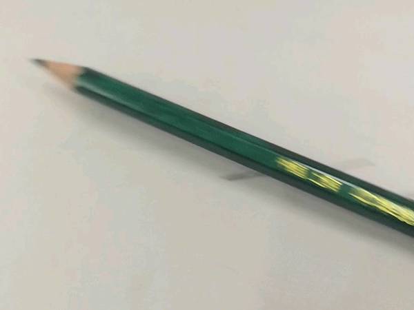 手握中华铅笔，志在千里万里