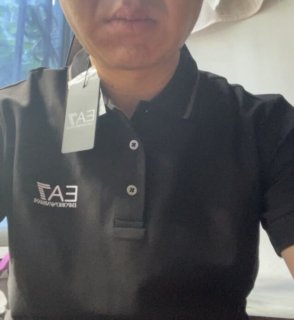 今天穿什么阿玛尼
