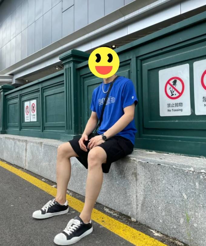 男士T恤