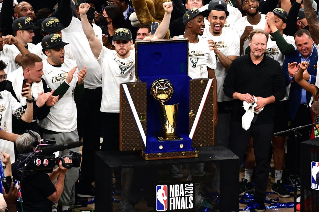 玩家情报|路易威登的 NBA 总决赛奖杯箱；路易王妃推出全新无年份香槟等