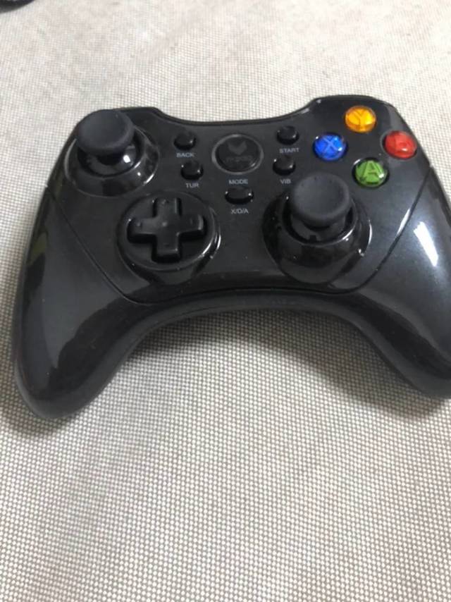 手柄价格适合,免驱动,操作简单方便