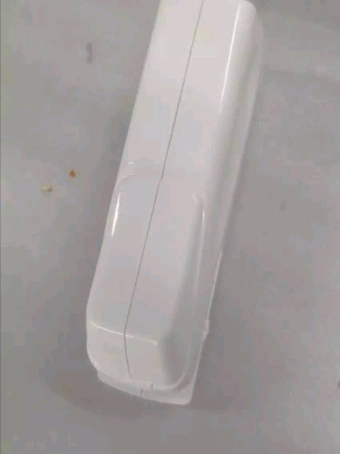 得力订书机