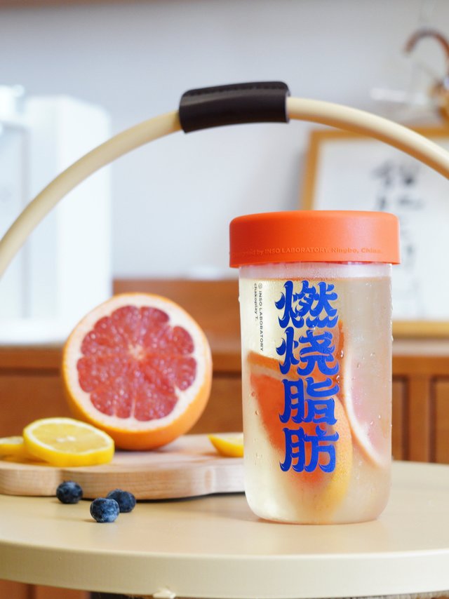 吨吨吨~每天多喝几杯水的秘诀！燃烧脂肪杯
