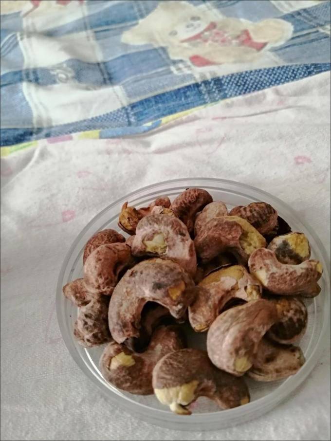 紫玉腰果