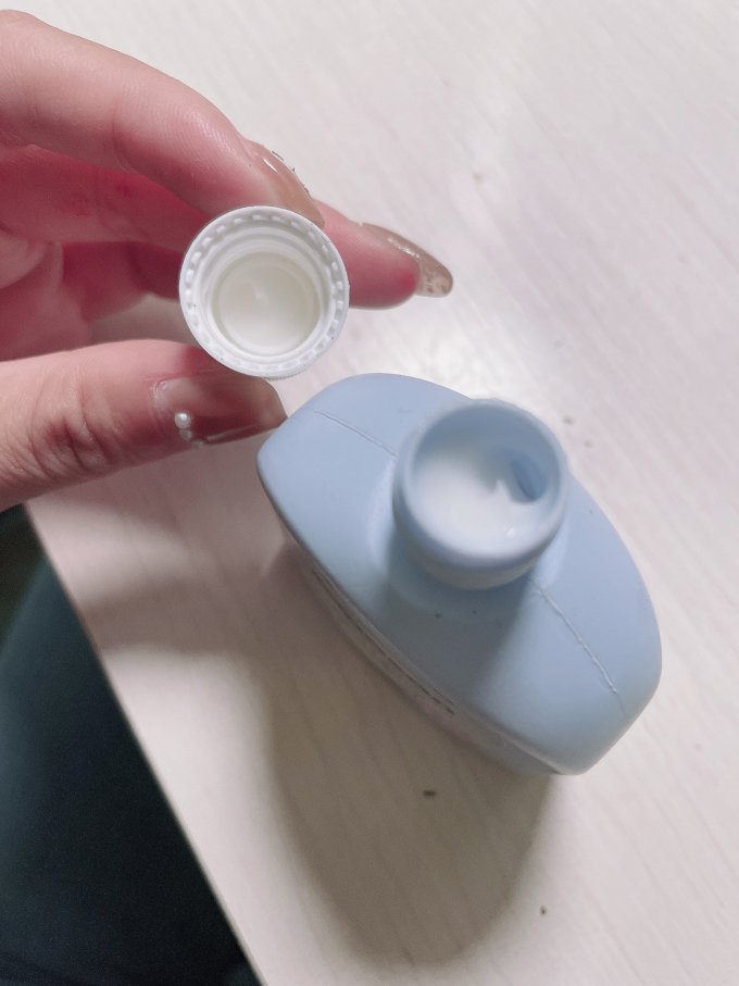 哈罗闪宝宝护肤