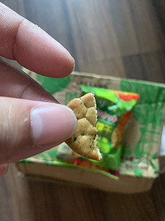 比比赞网红九种蔬菜薄脆小饼干