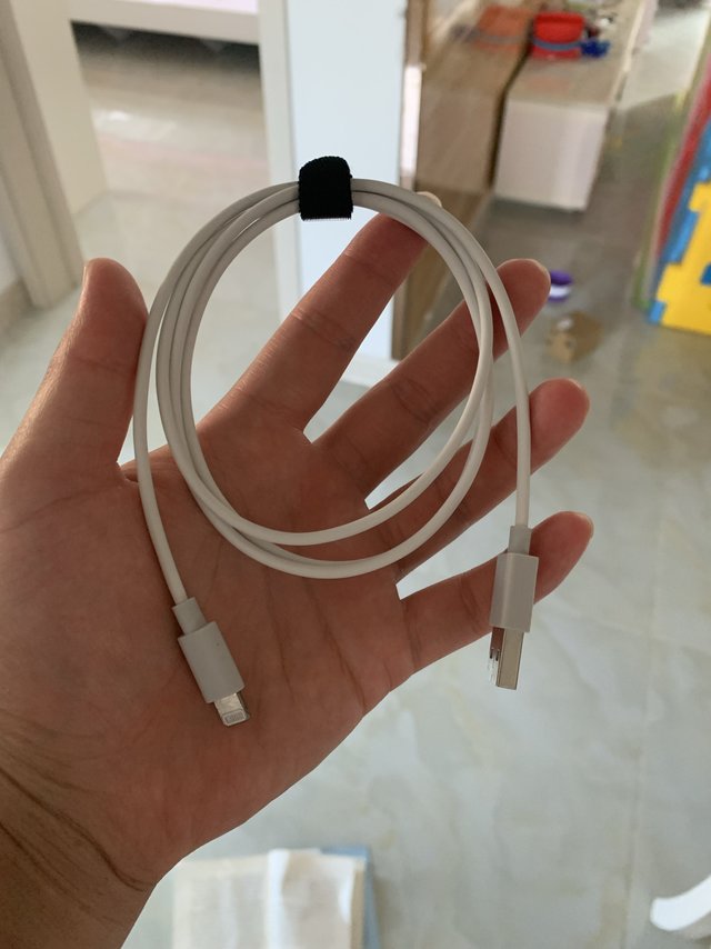 从哪里能看出是苹果认证的呢？