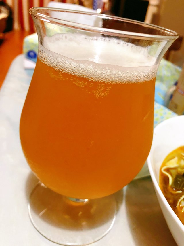 有趣的平价啤酒。