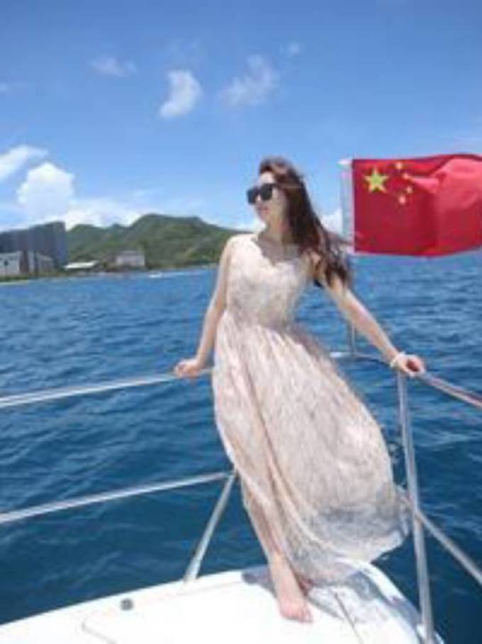 拓涩连衣裙
