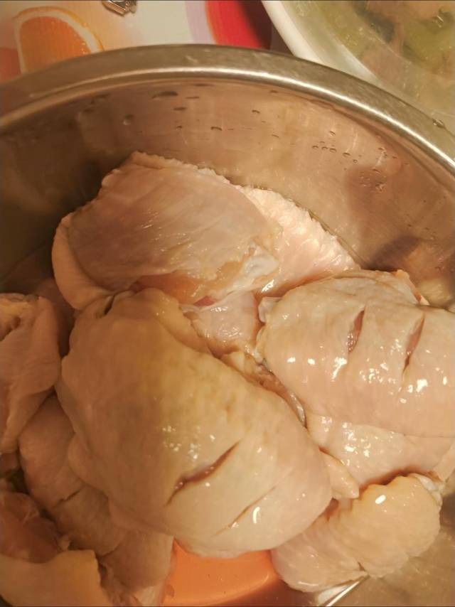 鸡翅中 