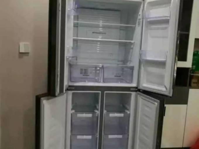 容声对开门冰箱
