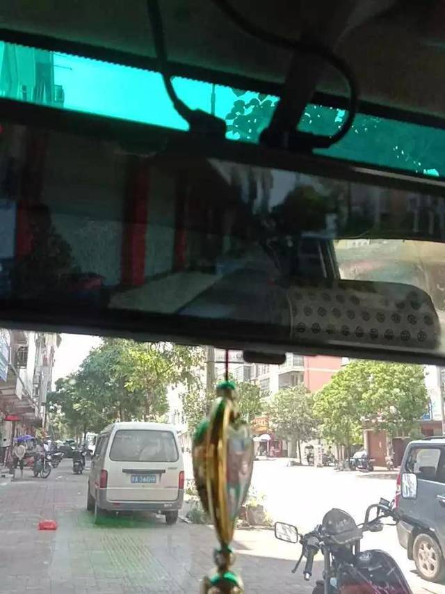 行车记录仪