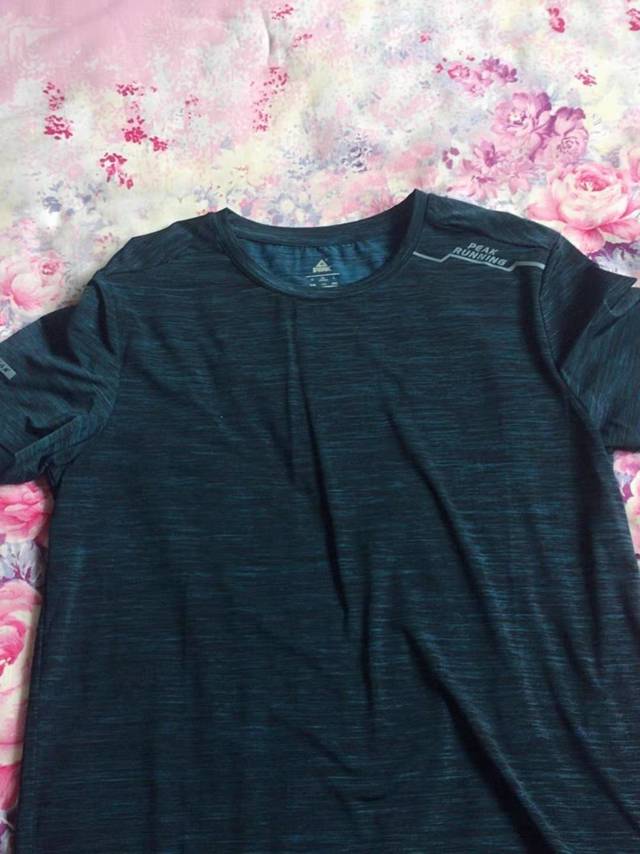 衣服透气性很好