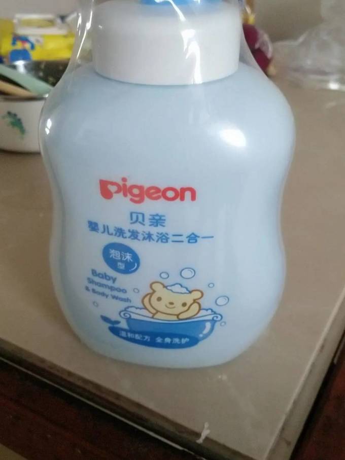 贝亲婴幼儿沐浴露