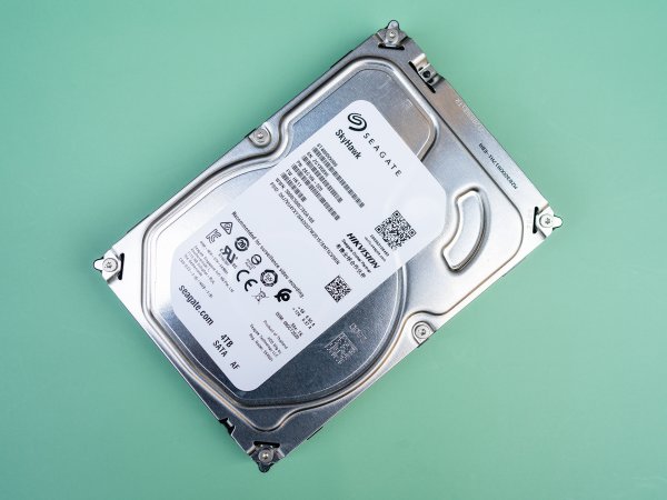 seagate希捷4tb机械硬盘监控台式电脑nashkst4000vx005酷鹰