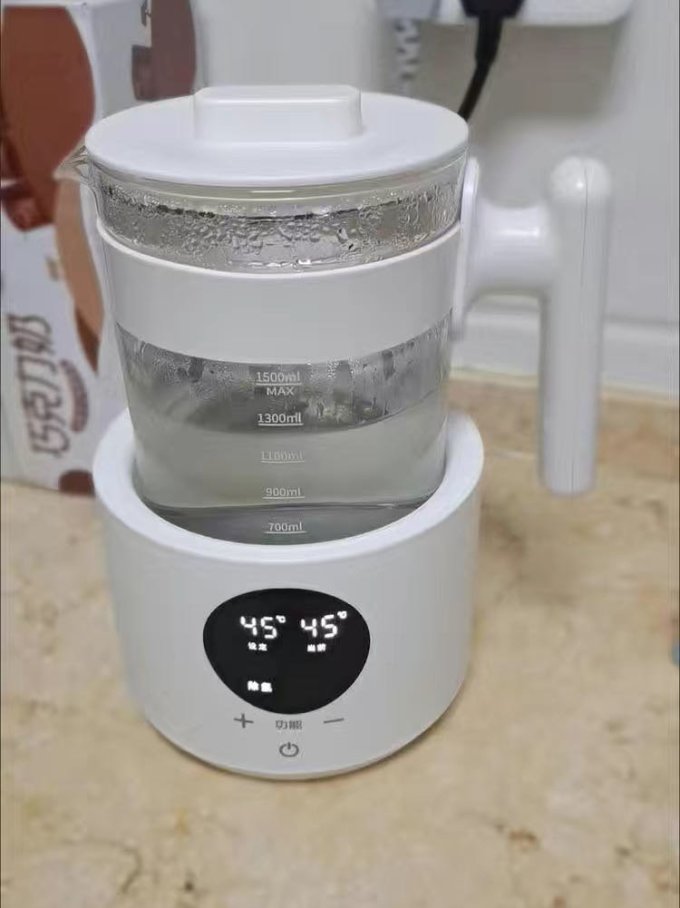 小壮熊电水壶