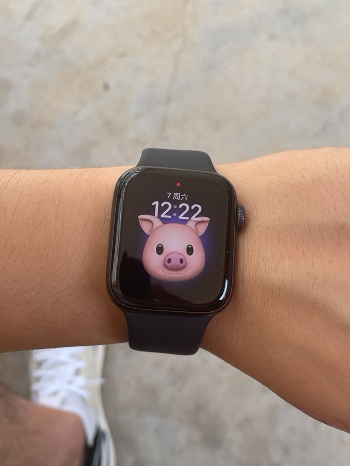 苹果智能手表怎么样Apple watch se 44㎜_什么值得买