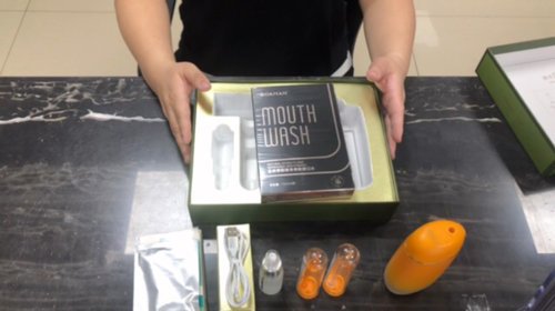 ‼️高颜值便携式冲牙器真的是绝绝子
