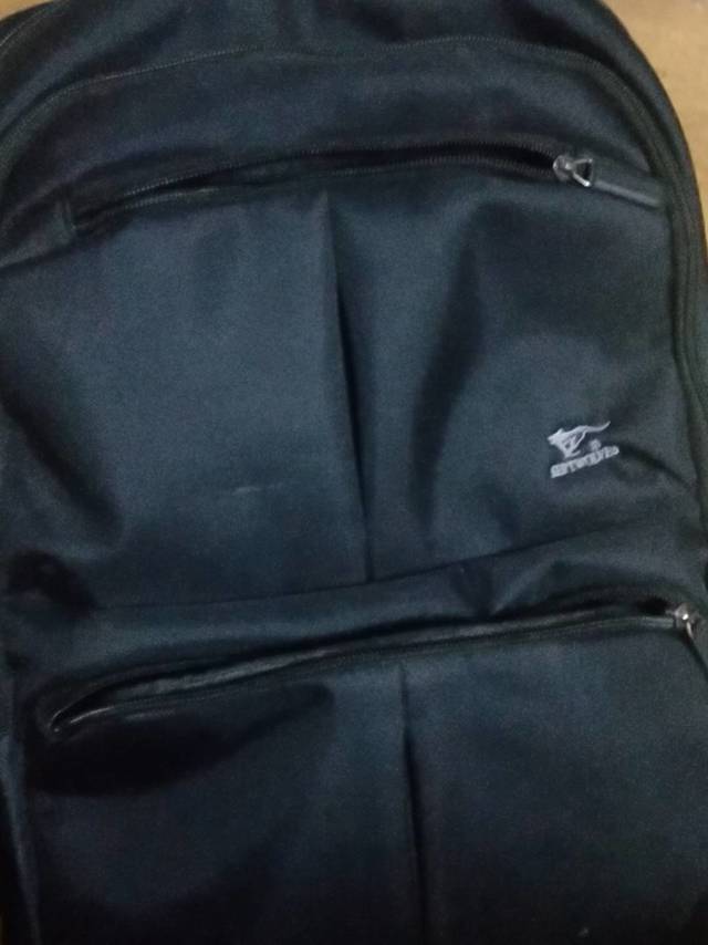 七匹狼背包
