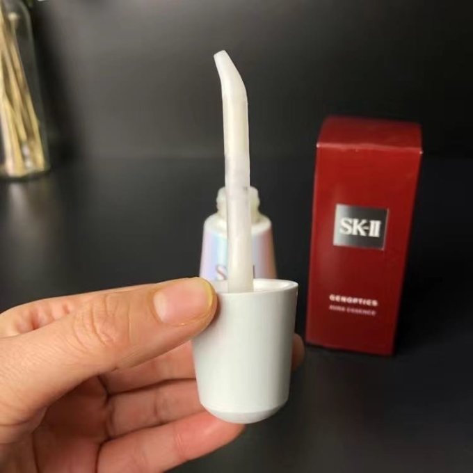 护肤精华