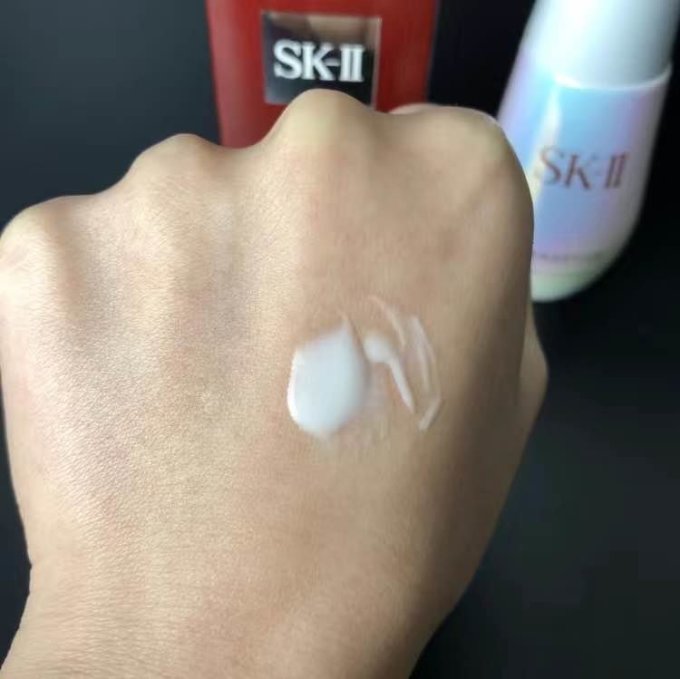 护肤精华