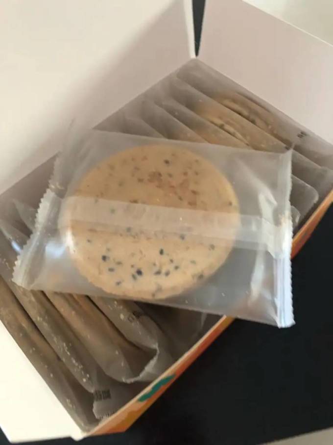 杞里香饼干