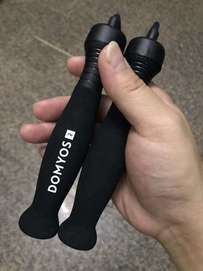 迪卡侬跳绳