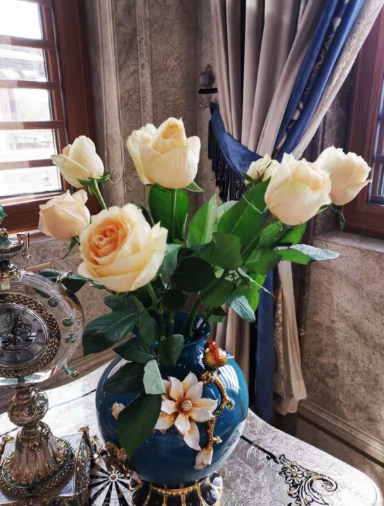 涨知识啦｜不同形状的花瓶如何配不同的花？看完这些，瞬间get了