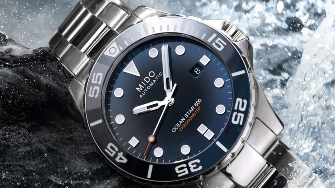 领航者系列600米防水腕表 一款卓越的多功能计时腕表