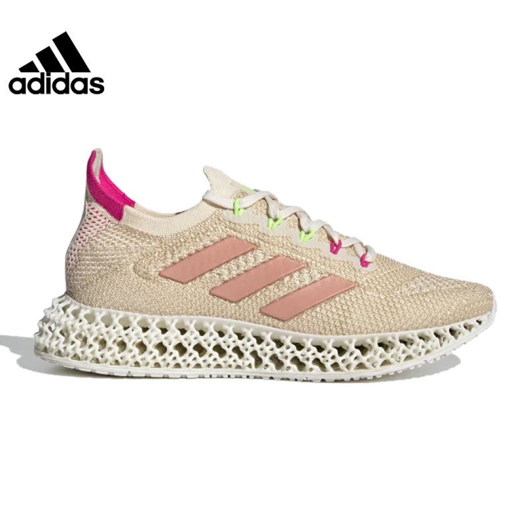 adidas 4D跑鞋再更新 4DFWD PULSE ,这窟窿眼看着就弹