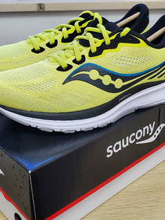 又剁手了一双鞋子：Saucony驭途14