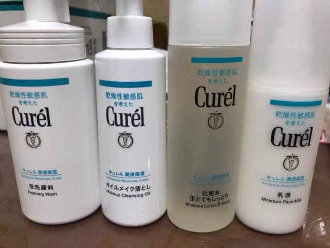 珂润护肤套装