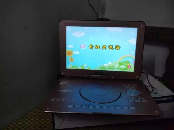 先科电视盒子