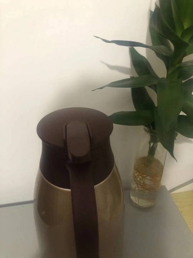 保温壶