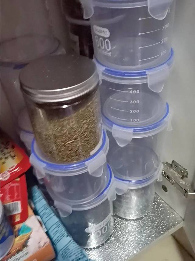 收纳盒