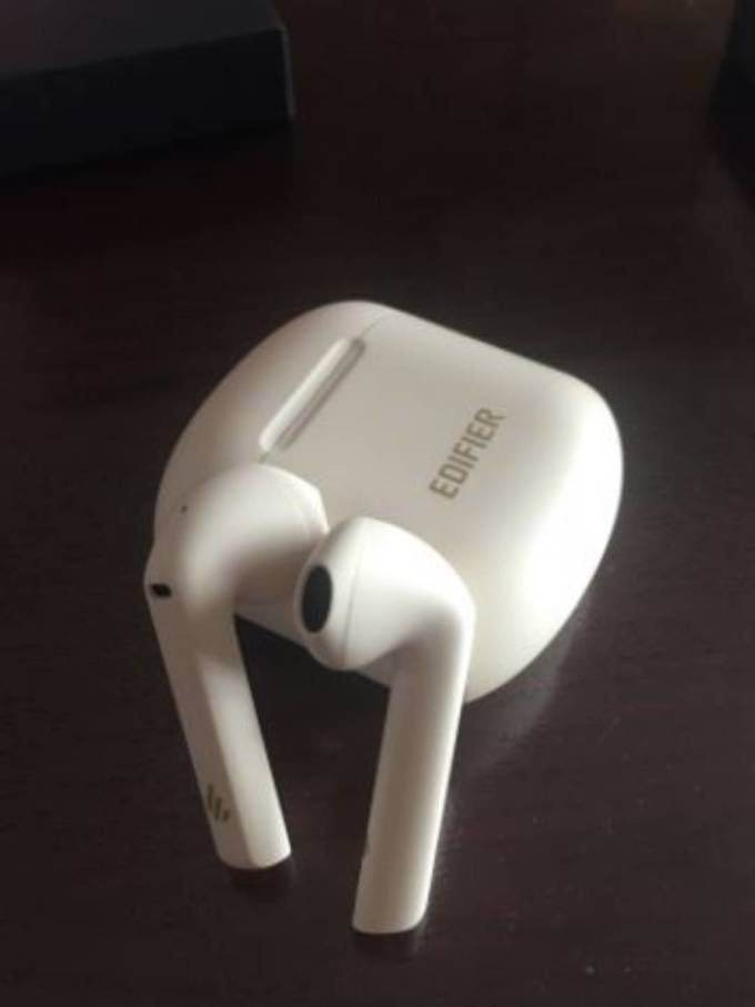 漫步者蓝牙耳机