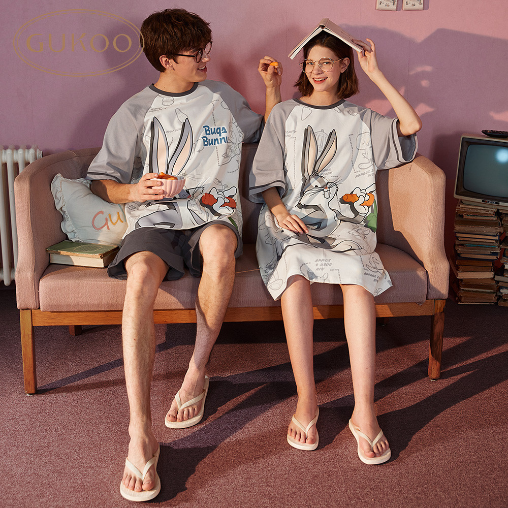 外穿情侣装太显眼?情侣家居服给你更多自在
