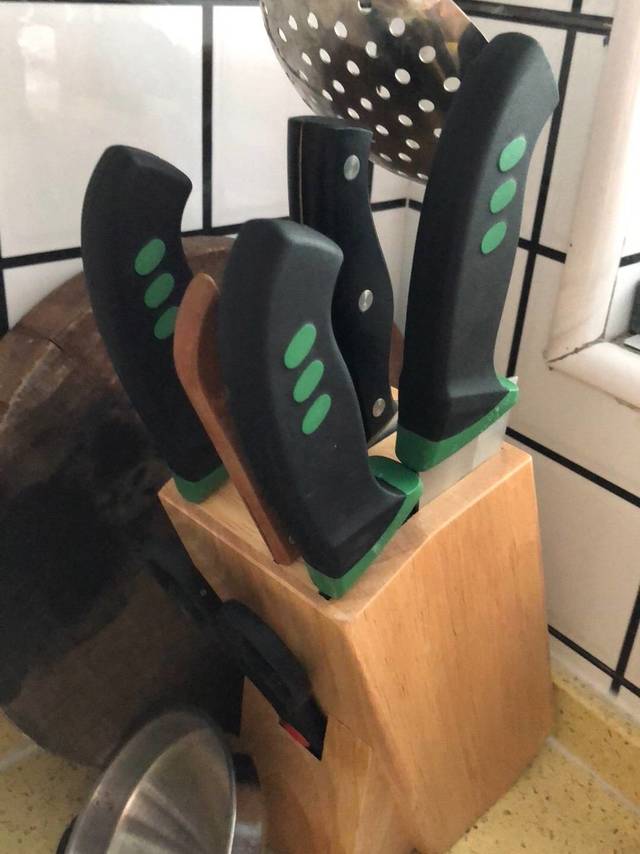 菜刀架