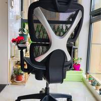 电脑椅