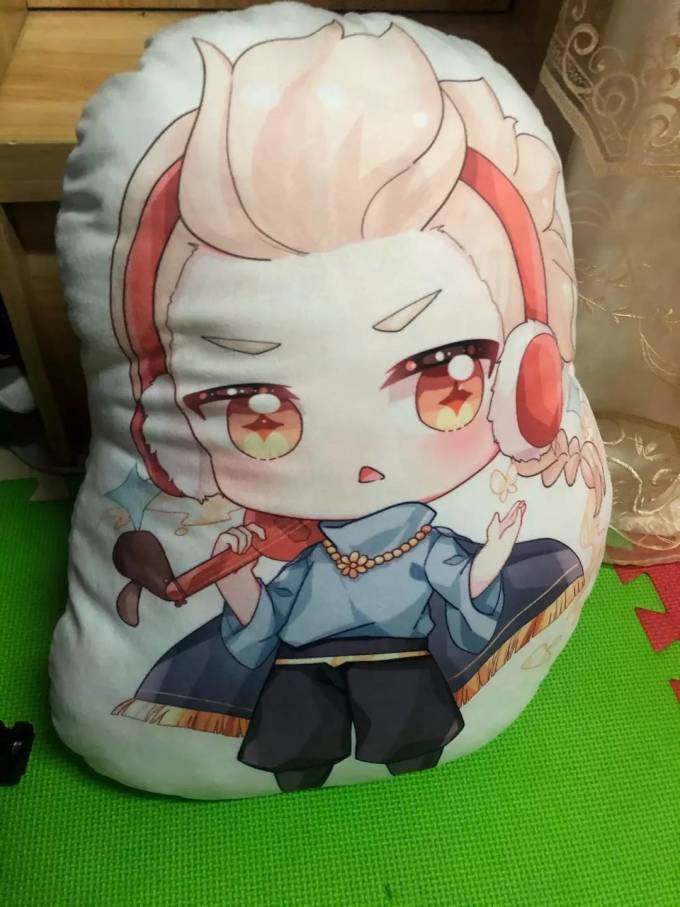 靠垫靠枕