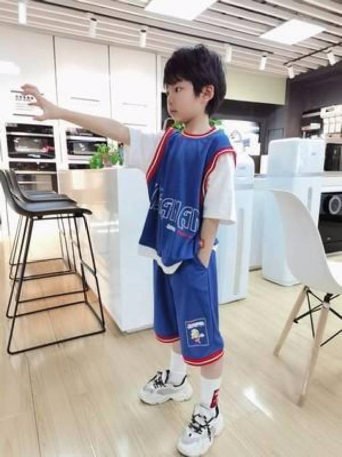 最最亲子装