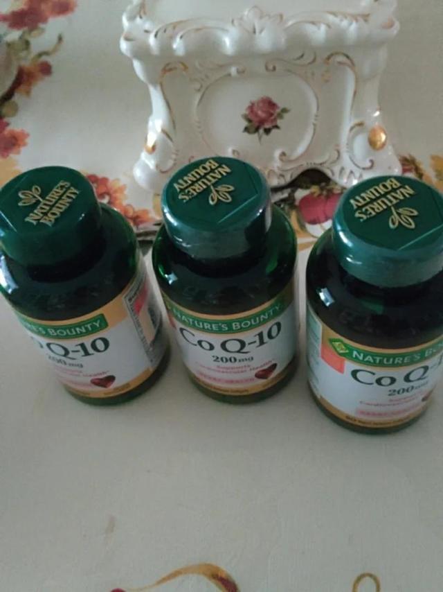 一直服用辅酶Q10,以前买普丽普莱的比较