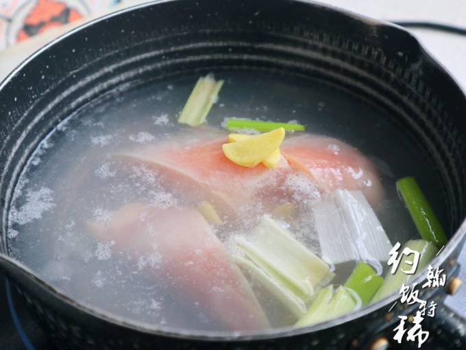 良品铺子肉干肉脯